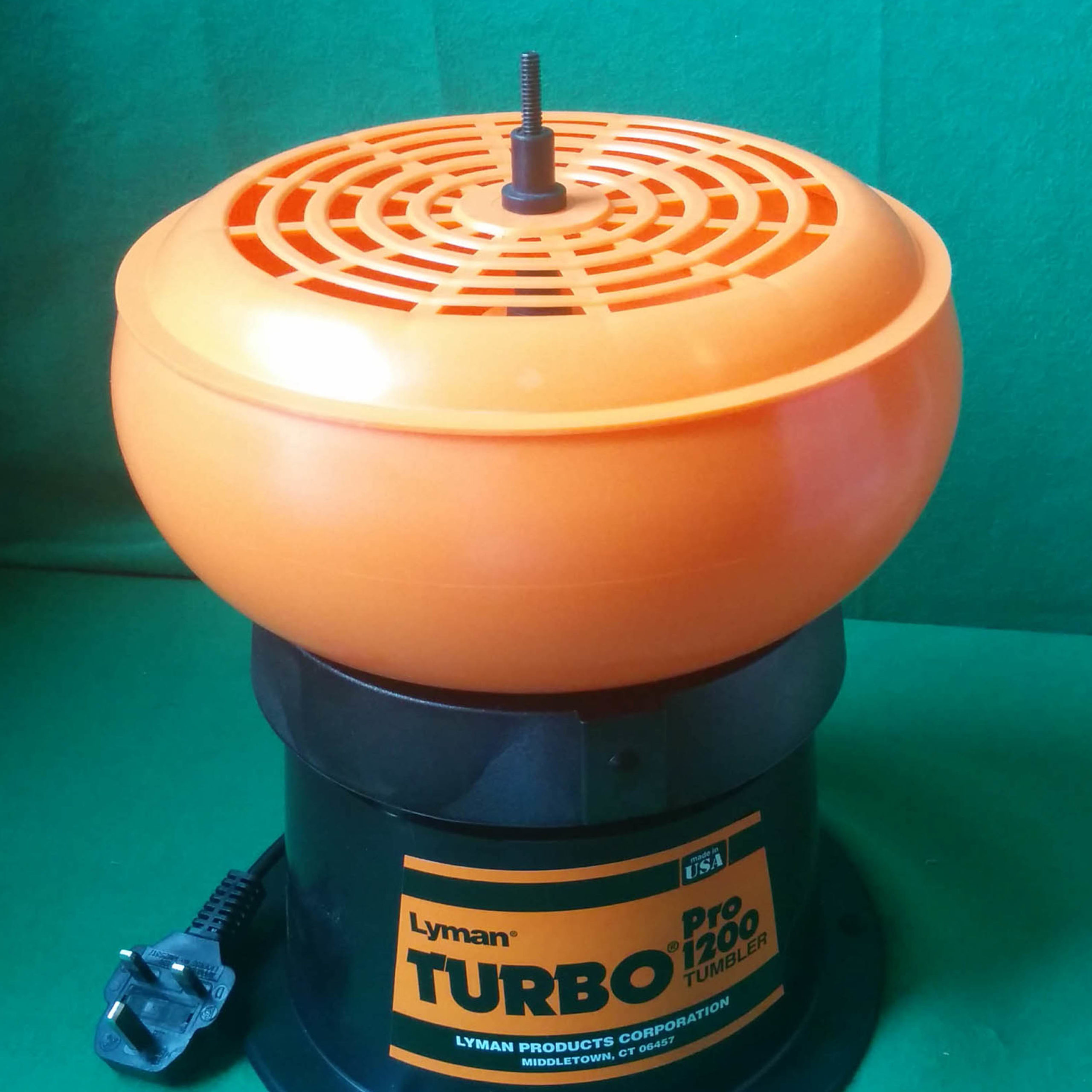 Lyman turbo tumbler 1200 PRO vibropulitore 220 V 